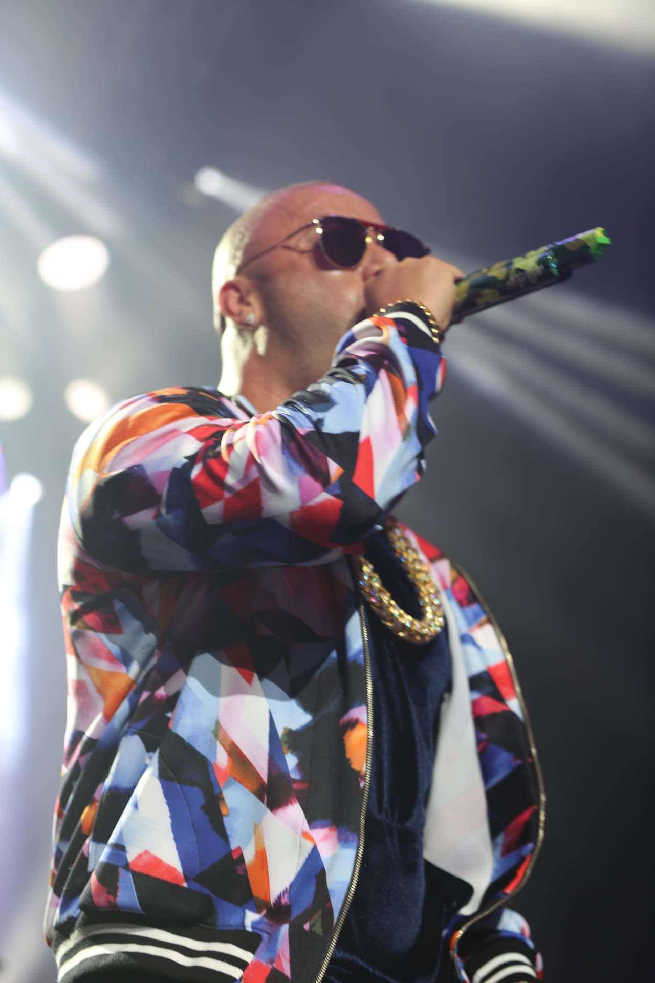 Estos temas desataron la locura en el público que no lo pensó dos veces para comenzar a bailar.