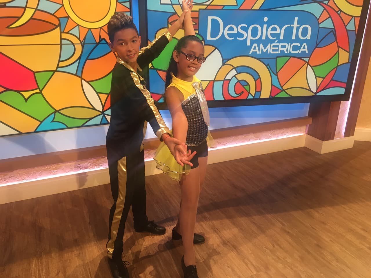 Antonio y Joyce nos derritieron con su gracia y habilidad en la pista.