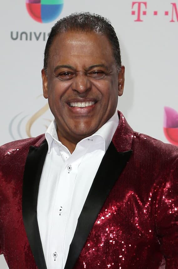 Wilfrido Vargas, siempre sonriente, es el responsable de que el merengue sea conocido y bailado en todo el mundo.