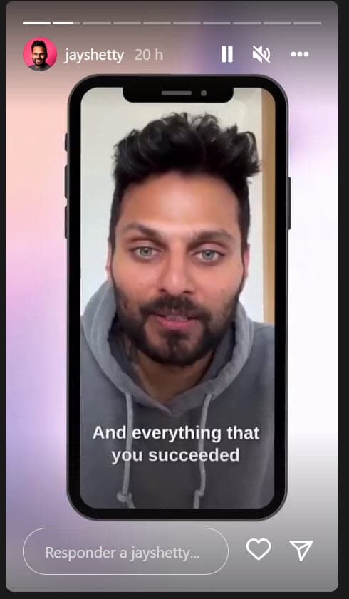 Él también tiene un exitoso podcast, 'On purpose', al que han acudido famosos como el fallecido Kobe Bryant, Will Smith y Gwyneth Paltrow.
<br>