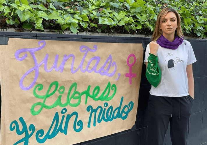 Regina Blandón alza la voz contra la violencia hacia la mujer.