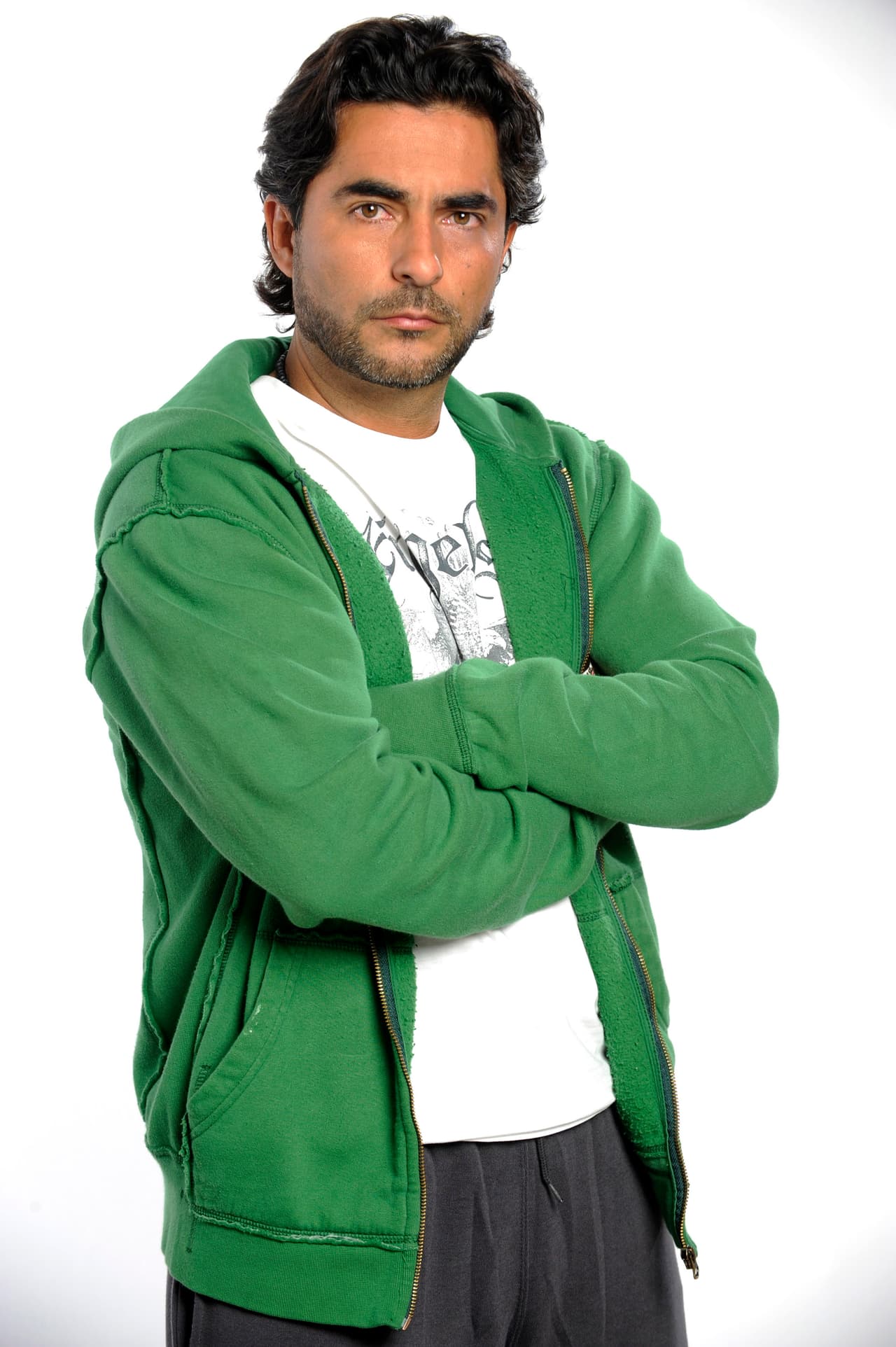 Desde el año 2009 
<b><a href="http://www.univision.com/temas/raul-araiza">Raúl</a></b> no ha participado en una telenovela, siendo 'Un gancho al corazón' su última actuación, dedicándose sólo a la conducción de 'Hoy' y 'Miembros al aire'.