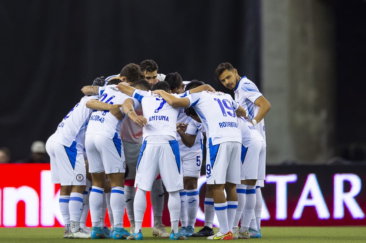 Cruz Azul igualó 1-1 en su visita a Montreal y avanzó a las Semifinales gracias al marcador global; Uriel Antuna adelantó a La Máquina antes de que Rudy Camacho emparejara las acciones.