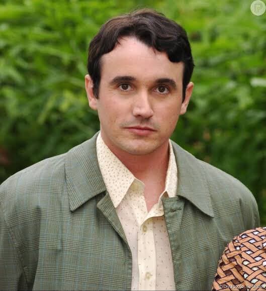 En cine participó en al menos 12 producciones, entre ellas 'Milagros de Jesús, la película', 'Detrás del sol' y 'Tropa de élite'.