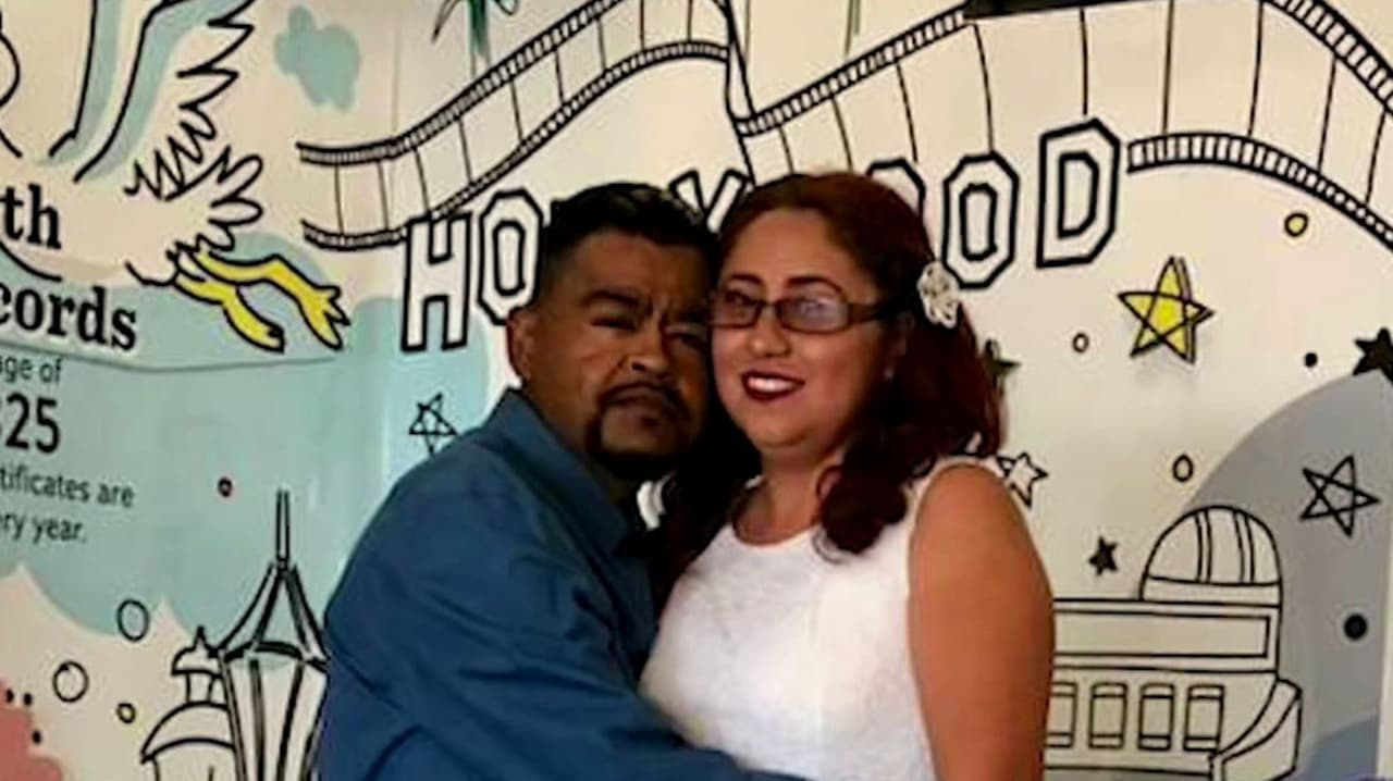 Exigen justicia por Julio César, inmigrante con severa condición médica que murió luego de semanas bajo custodia de ICE