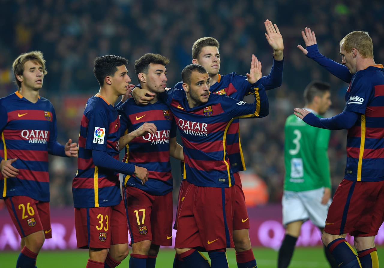 El Barcelona aplastó 6-1 al Villanovense para meterse a octavos de final de Copa del Rey