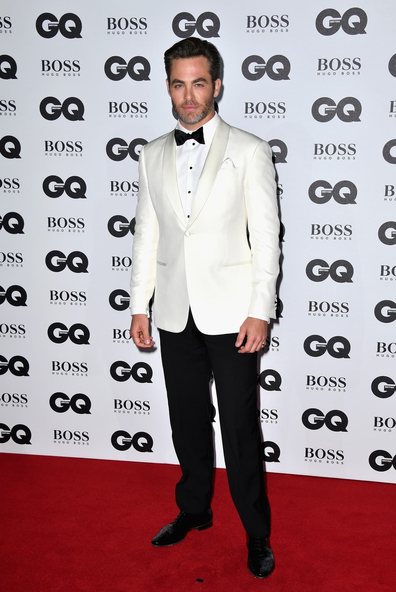 Chris Pine también desfiló por la alfombra.