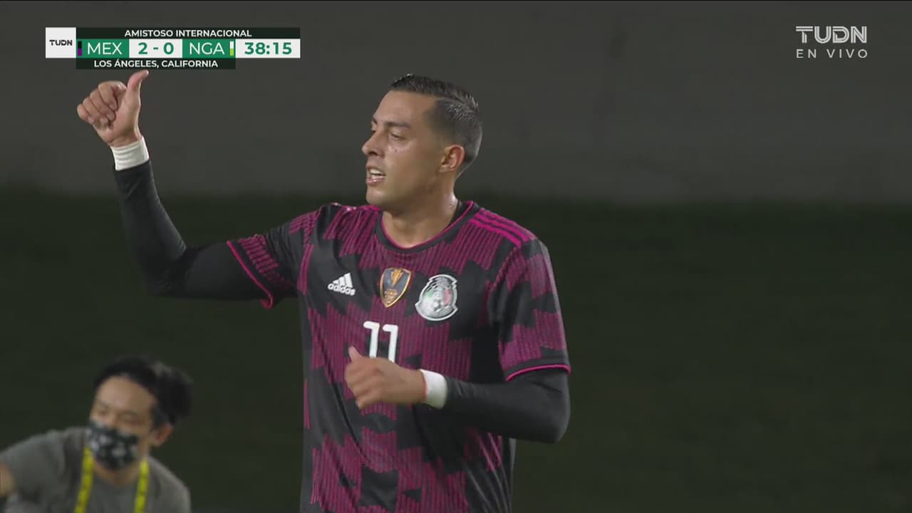 ¡Dupla que ilusiona! Servicio de Hirving y remate de Funes Mori