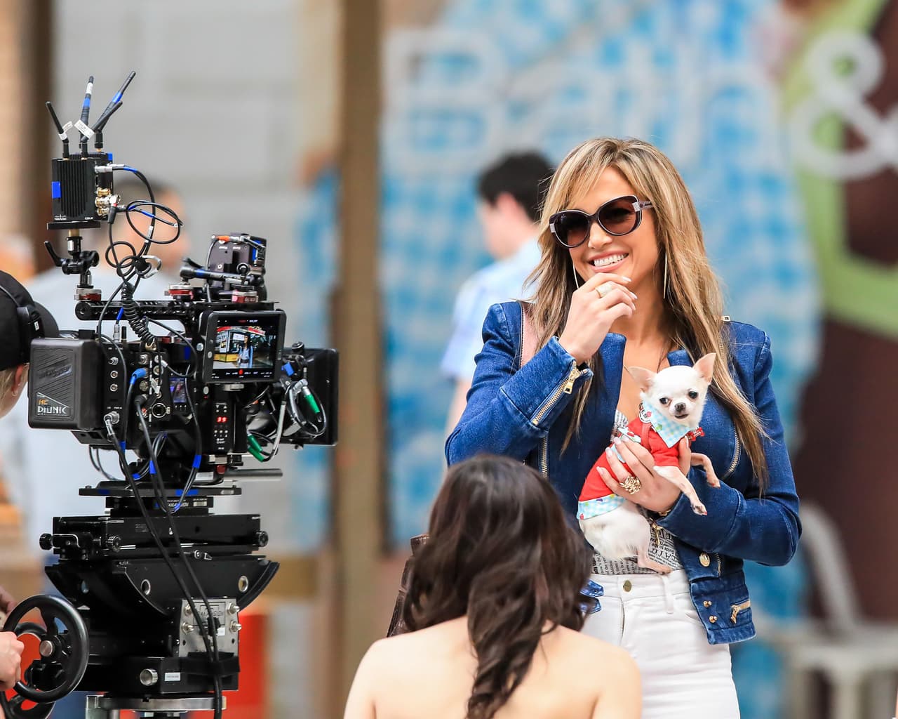 Y mientras sus abogados se encargan de ese asunto, Jennifer López está concentrada en la filmación de 'Hustlers', su más reciente película.