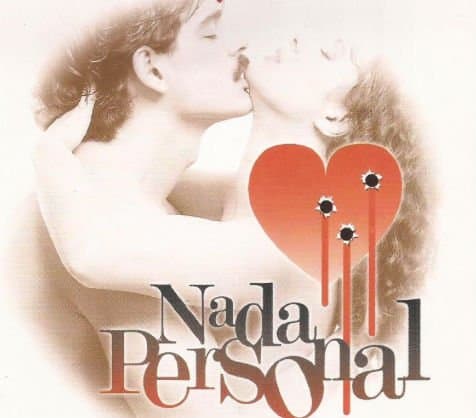 José Ángel Llamas comenzó su carrera por casualidad. Estudió Comunicación Social y se desempeñó como camarógrafo, editor y productor durante años, pero Epigmenio Ibarra descubrió su talento como actor y le dio el protagónico de la telenovela 'Nada personal' en 1996, junto a Ana Colchero y Demian Bichir.