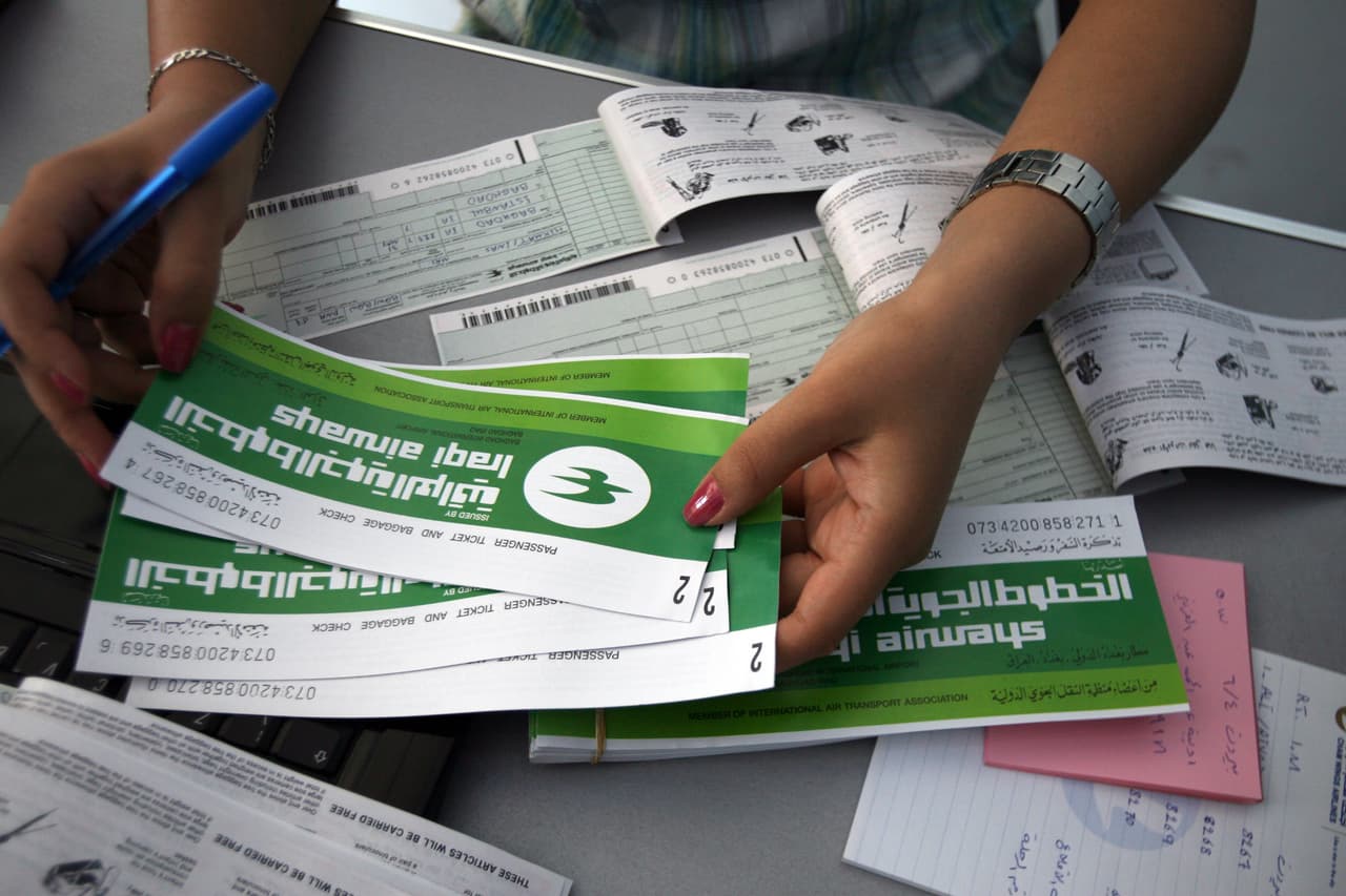 Nos armaban el paquete vacacional con un boleto de avión que tenía muchas hojitas.