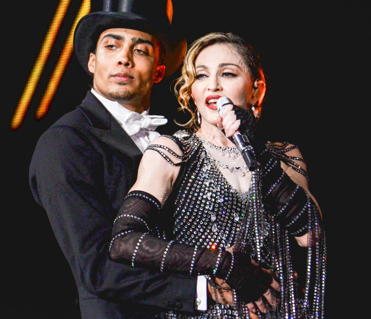 No cabe duda que la gira de la diva quiere que todo salga p-e-r-f-e-c-t-o en su 'Rebel Heart Tour', el cual arrancó el pasado 10 de septiembre en Montreal, Canadá.