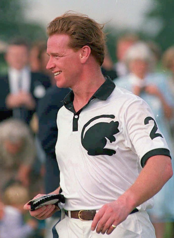 Hace poco Hewitt, de 58 años, estuvo hospitalizado tras un ataque al corazón, según aseguró el sitio 
<a href="http://www.mirror.co.uk/news/uk-news/princess-dianas-ex-lover-james-10681830"><b>Mirror</b></a>
<b> </b>de Inglaterra.