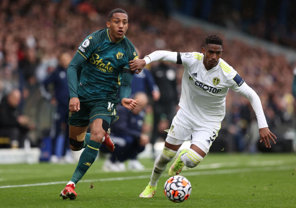 Los dirigidos por el 'loco' Bielsa aprovechan su localía y vencen 1-0 al Watford.