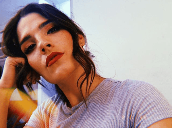 De acuerdo a información del portal
<b><a href="https://www.lasestrellas.tv/telenovelas/cita-a-ciegas/sofia-garza-transformacion-cita-a-ciegas-engordar-10-kilos" target="_blank"> Las Estrellas,</a></b> Garza se sometió a un cambio físico para interpretar a este personaje, su primer protagónico y debut en Televisa. Tuvo que aumentar 
<b>22 libras</b> (10 kilos) de peso en poco más de dos meses.