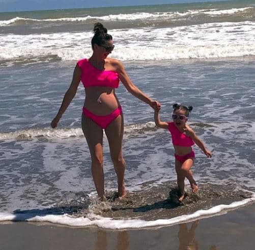 En abril de 2015 anunciaron que su segundo hijo estaba en camino. La pareja dio a conocer el nacimiento de Federico en octubre del mismo año.