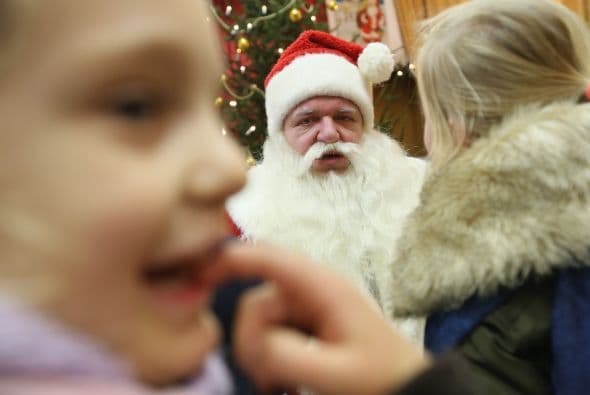 Sin duda es el personaje más requerido por niños de todo el mundo en la época navideña.