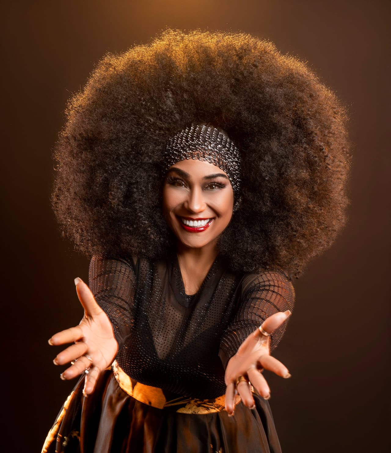 <h2 class="cms-H2-H2">Aymée Nuviola </h2>
<br>La cubana traerá todo su talento al escenario de Las Vegas. Está nominada a Mejor Álbum Tropical Tradicional.