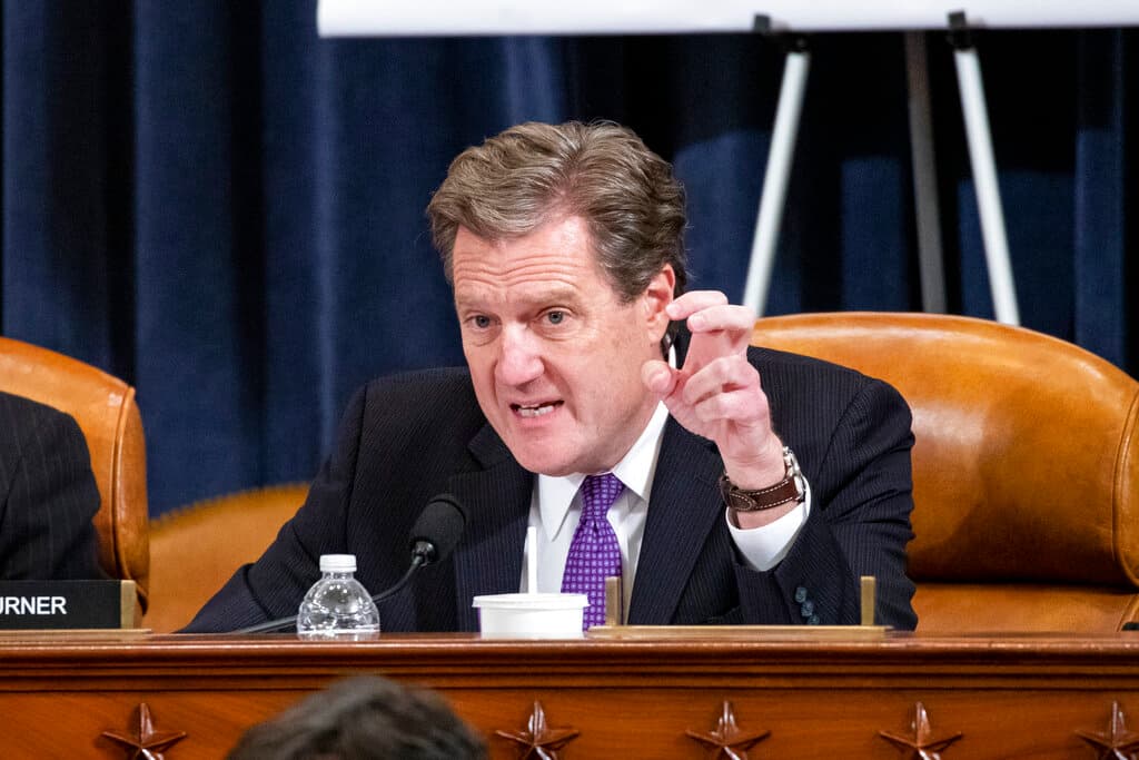 La propaganda rusa "infectó" a republicanos en el Congreso, reconocen representantes del partido