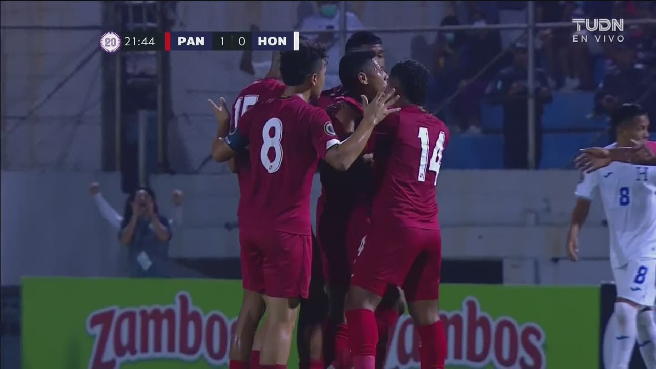 ¡Al ángulo! Gorday se manda golazo para el 1-0 de Panamá