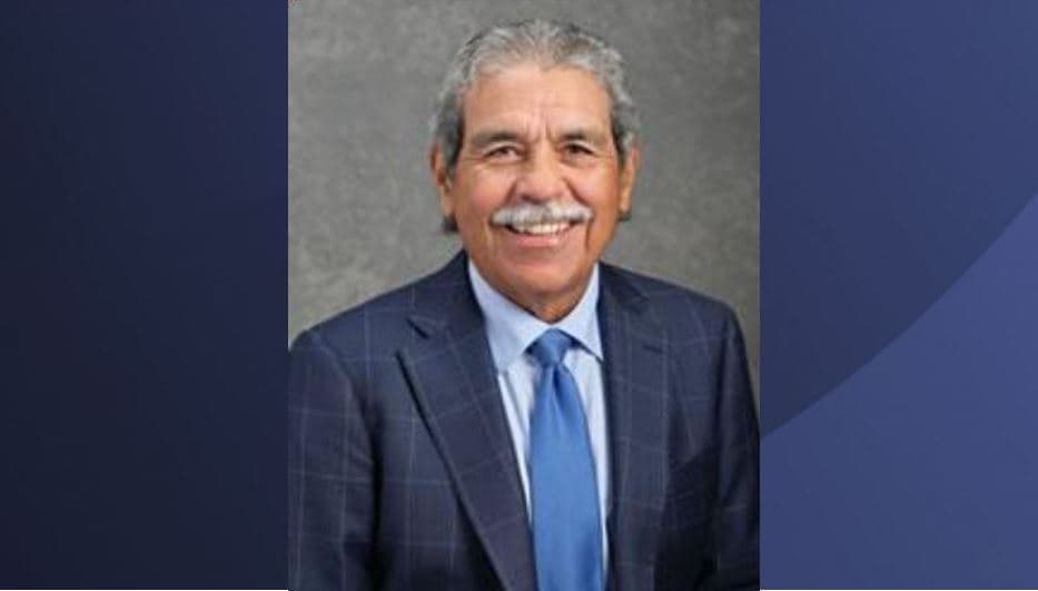 Anuncia su renuncia para fin de año el superintendente del Distrito Escolar de Dallas, Michael Hinojosa