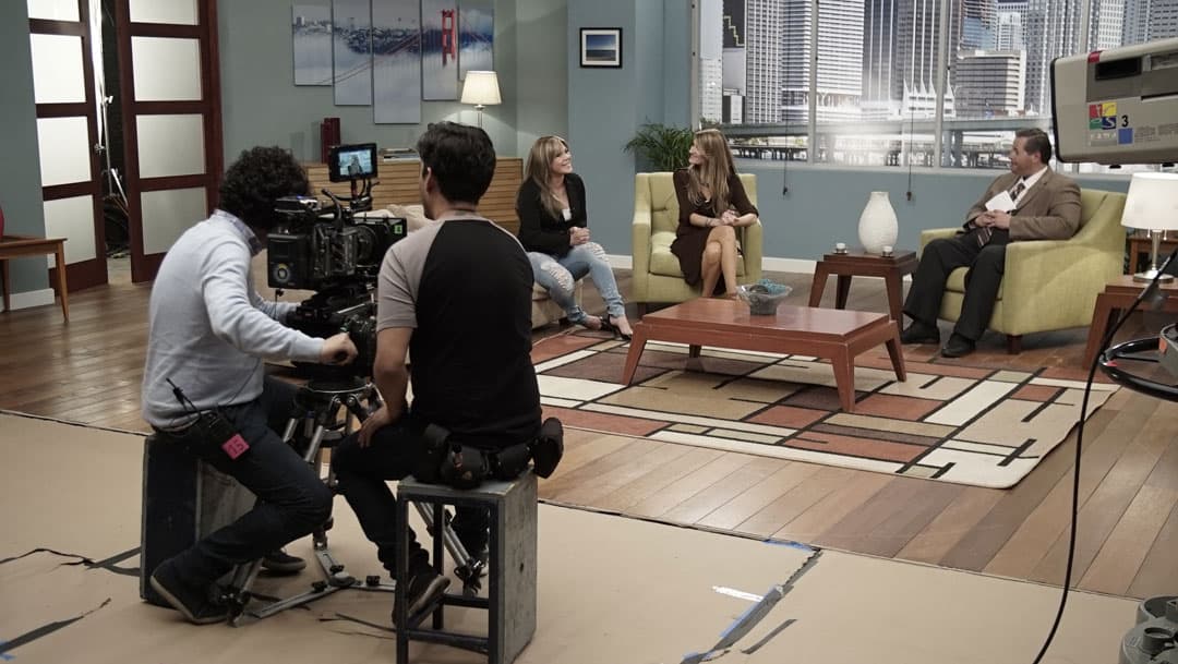 <b><a href="http://www.univision.com/temas/jenni-rivera">Jenni Rivera</a></b> tuvo una vida llena de problemas, algunos de ellos provocados por su temperamento. En esta imagen vimos la recreación del incidente que tuvo con los conductores del programa
<b><a href="http://www.univision.com/shows/el-gordo-y-la-flaca">'El Gordo y La Flaca'</a></b>.