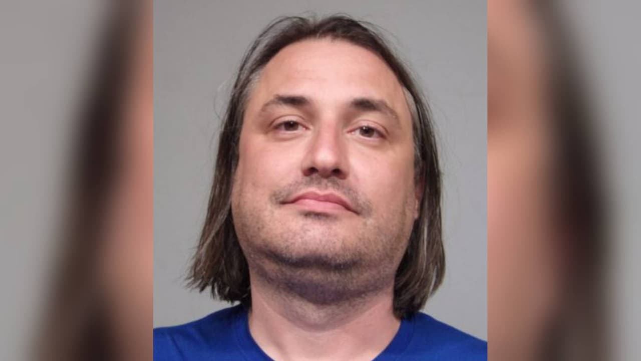 Autoridades buscan a las víctimas de explotación sexual de un hombre de Scottsdale