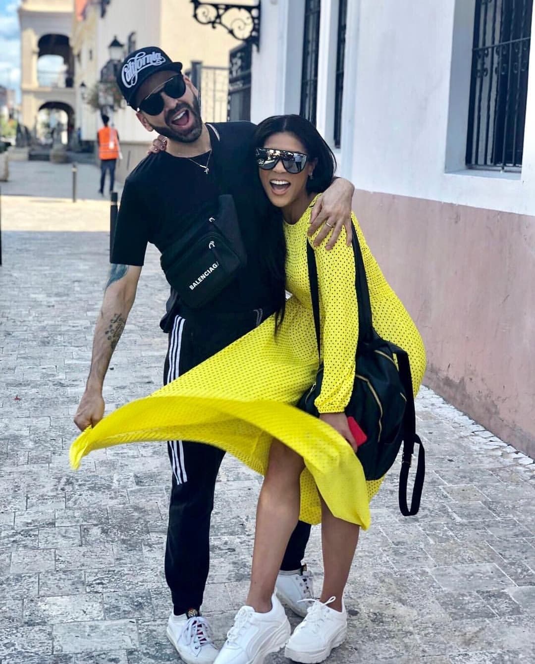 La conductora de Despierta América esta vez no viajó sola. Jomari Goyso, fue su cómplice. Los presentadores pasearon por Ciudad Colonial, Santo Domingo, República Dominicana.
<br>