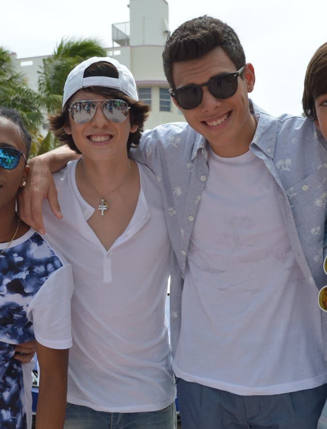 Zabdiel ha cautivado a las chicas con su humildad. Con lágrimas de emoción, este puertorriqueño ha hecho parar a los jueces en varias oportunidades.