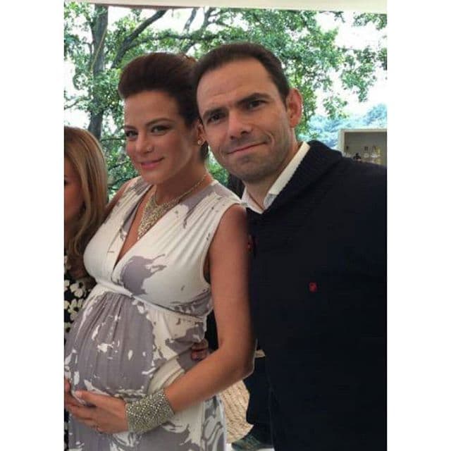 Tanto Silvia como el orgulloso papá, Gerardo Casanova compartían su alegría.