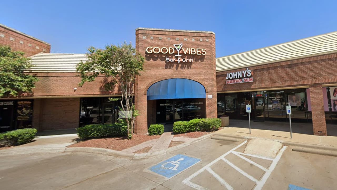 Ataque con cuchillo en restaurante de Richardson deja cuatro heridos y termina con sospechoso muerto