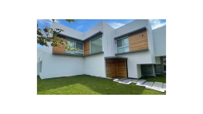 El gobierno mexicano asestó un nuevo golpe en contra del 
<a href="https://www.univision.com/noticias/narcotrafico/nemesio-oseguera-cervantes-mencho-cjng-asi-viven-eeuu-familiares" target="_blank">Cartel Jalisco Nueva Generación</a> (CJNG) 
<b>al incautar drogas, armas, cargadores y 25 vehículos de lujo</b>, entre ellos varios de alta gama, durante una semana en la que las autoridades mexicanas realizaron, además, detenciones importantes.