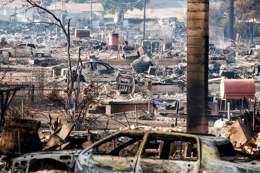 Debido a estos devastadores incendios que se propagan rápidamente, el gobernador Gavin Newsom emitió un estado de emergencia en el condado de Siskiyou,