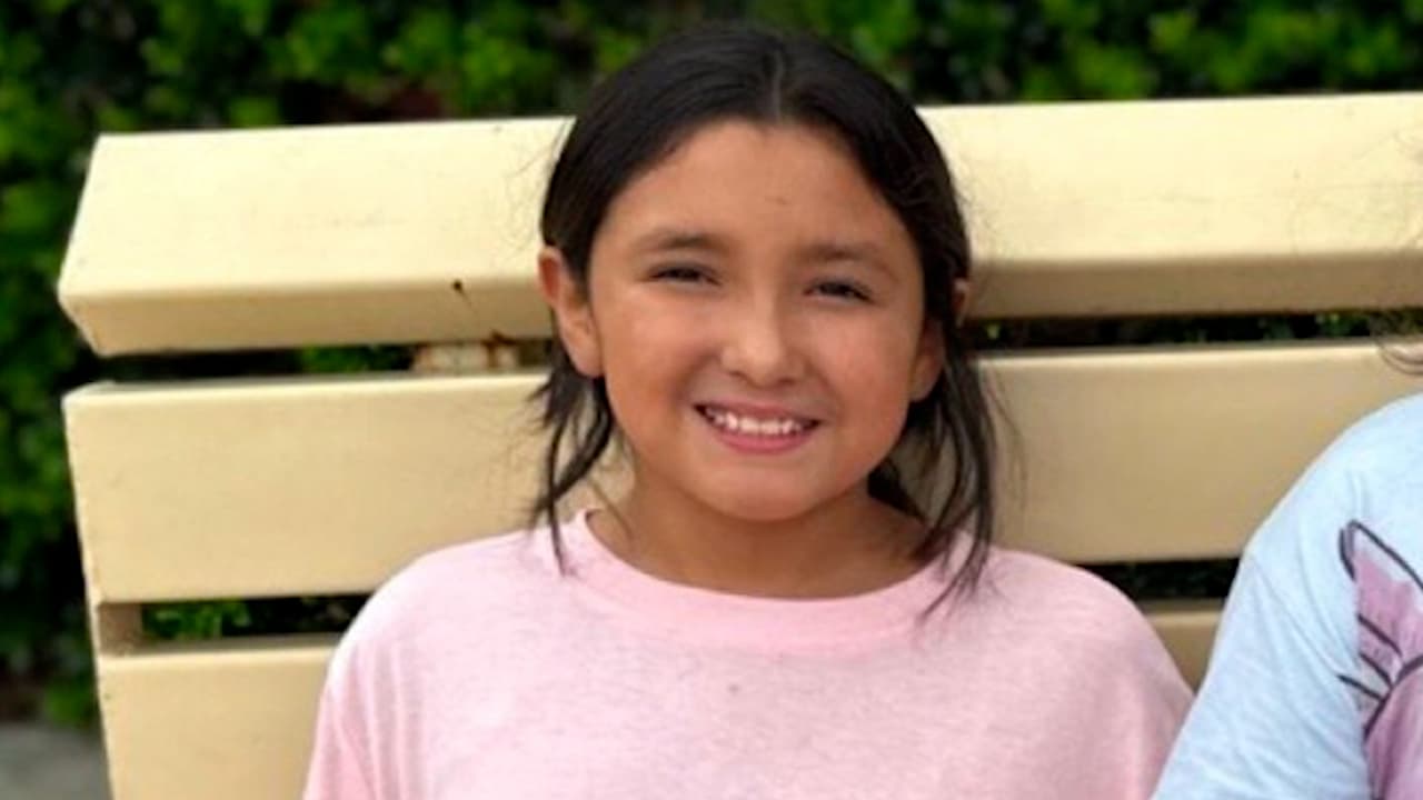 Su hija murió y ella pide explicaciones a la escuela: sufría bullying por ser hija de inmigrantes