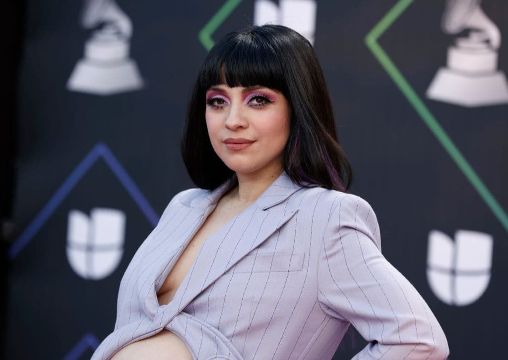 Mon Laferte en los Latin GRAMMY 2021