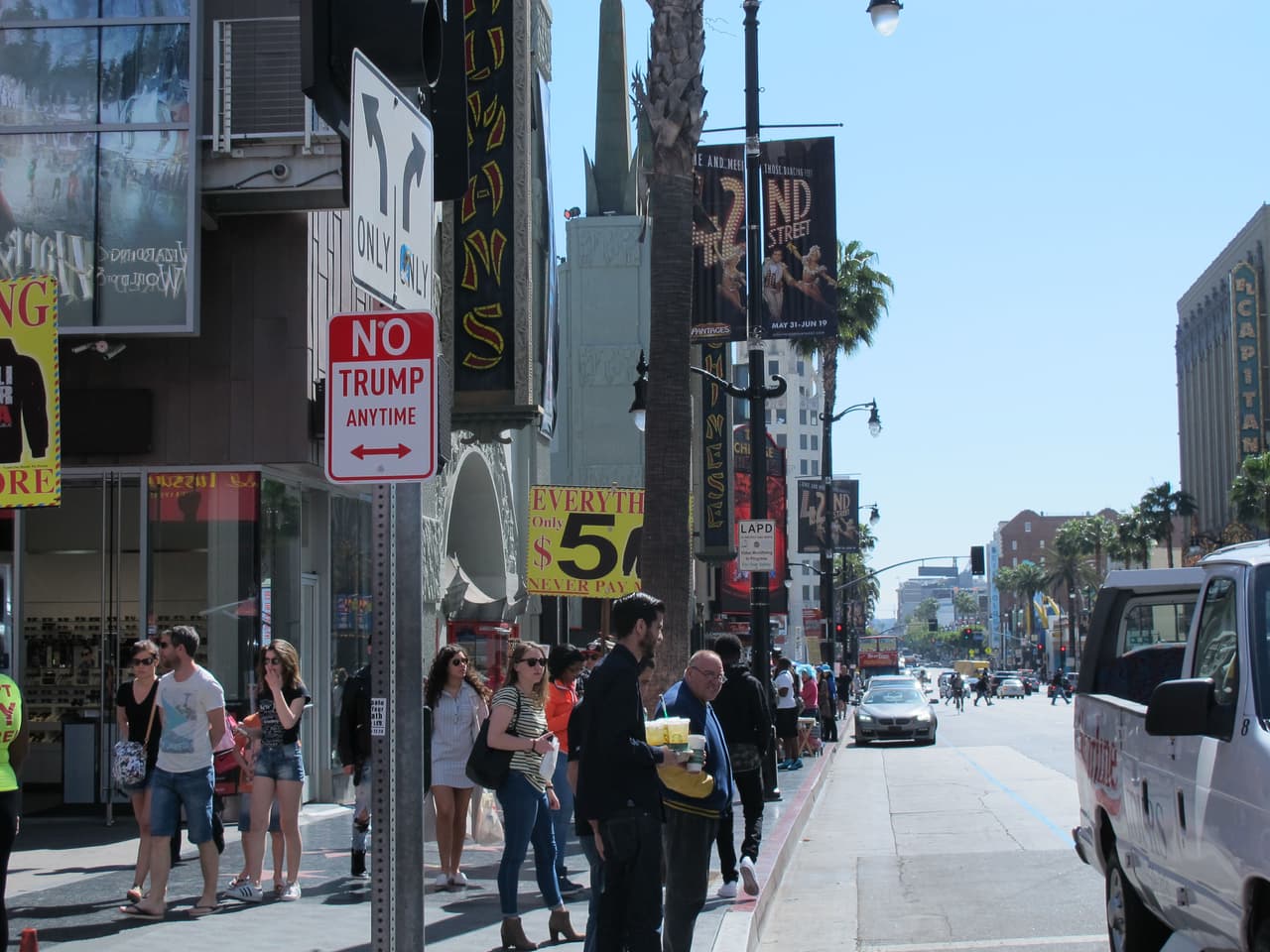 Pusieron la señal en el Paseo de la Fama de Hollywood.