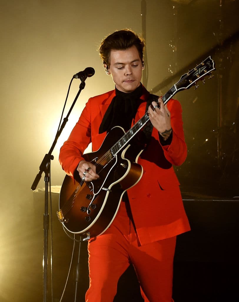 Harry Styles salió ileso del atraco, pero la fuente dijo que después 
<b>estuvo "conmocionado"</b> por lo ocurrido.
<br>