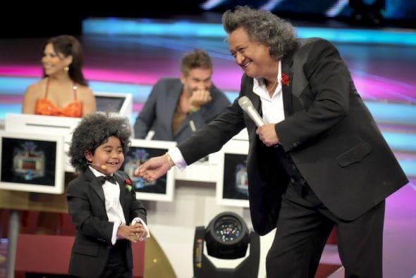 La segunda temporada también contó con varias estrellas invitadas, como el comediante Jo Jo Jorge Falcón.