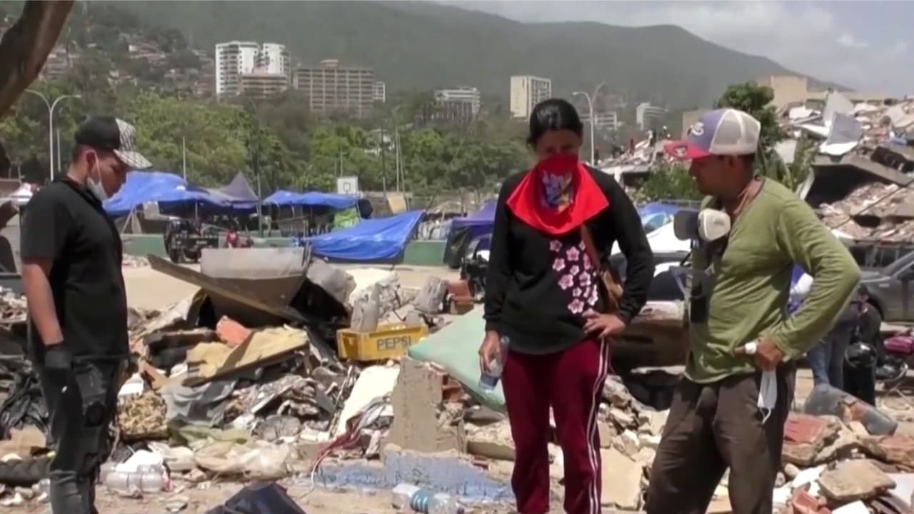"Se fue con sueños, con un futuro por delante": Tras 20 días de búsqueda padre encuentra el cuerpo de su hija en Venezuela