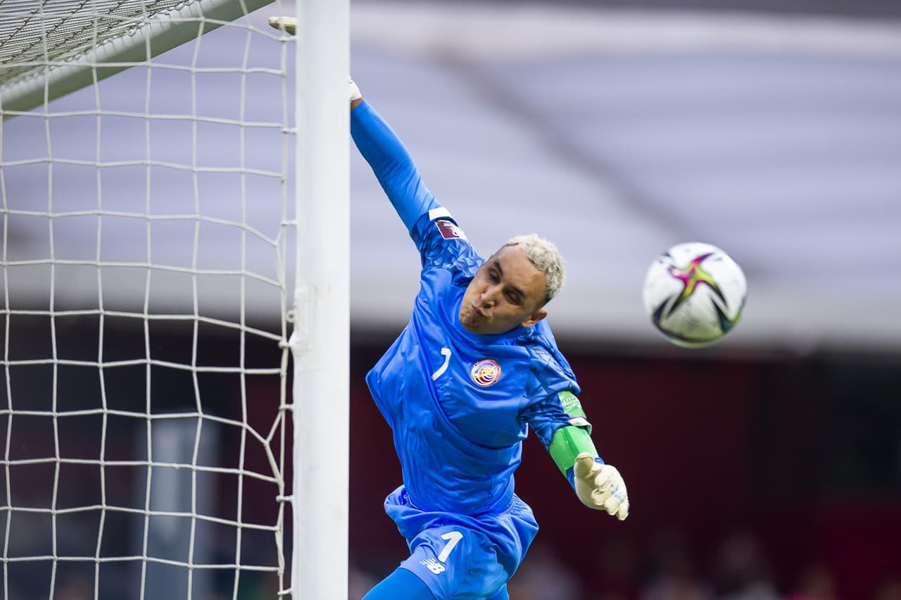 Pese a contar con el regreso a la titularidad de jugadores importantes como Lozano, 'Tecatito' y Edson, México igualó sin goles ante Costa Rica en el Azteca.