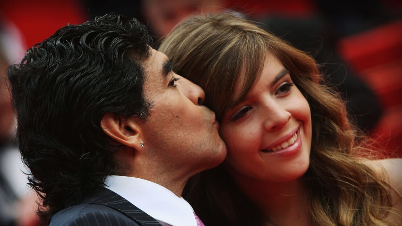 Dalma Maradona pide "justicia" a un año de la muerte de Diego