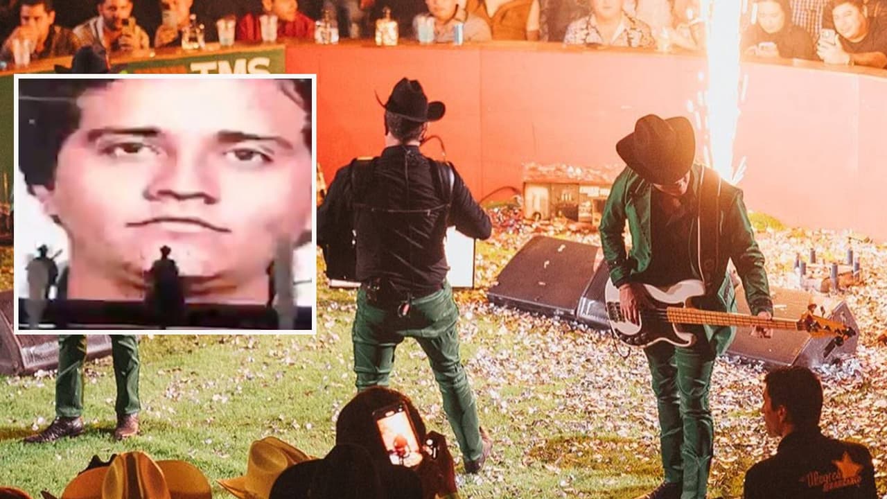 Ellos son ‘Los Alegres del Barranco’, el grupo que presume fotos de ‘El Mencho’ en sus conciertos