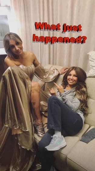 Así lucía Lili con el vestido dorado del diseñador libanés 
<b><a href="https://www.instagram.com/eliemadi/">Elie Madi</a></b>. En la divertida foto que la intérprete de 'No me acuerdo' publicó en Instagram escribió: "¿Qué acaba de suceder?".