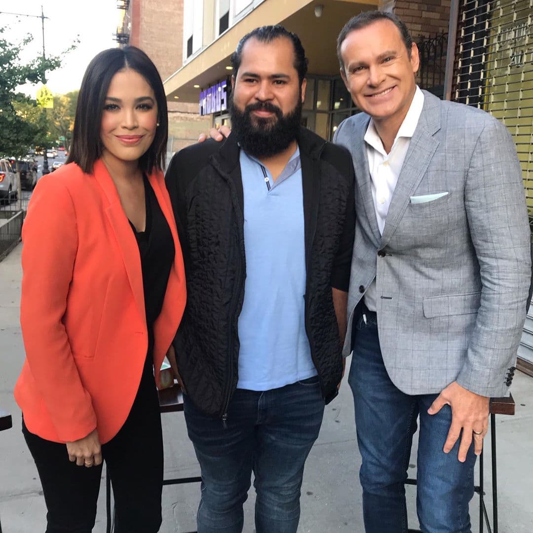 La mañana del martes 24 de septiembre, Alan Tacher se unió a las transmisiones y presentaron increíbles historias de los hispanos residentes en Nueva York. Entre ellas la de Jairo Torres, el hondureño que salvó a la niña cuyo padre se aventó con ella a las vías del metro.