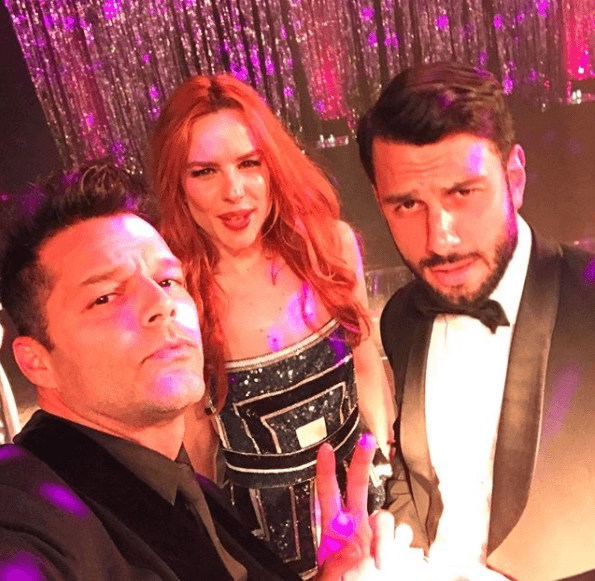 A finales de 2016, Ricky Martin confirmó durante una entrevista con Ellen DeGeneres que sí se casará con su novio el artista plástico, Jwan Yosef.