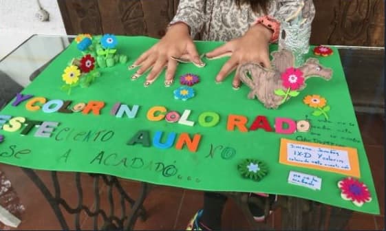 Iván -en acuerdo con la madre de las pequeñas- han decidio mantener la identidad de sus pequeñas de la manera más privada posible es por eso que sólo comparte fotos en las que no se les ven sus caritas.