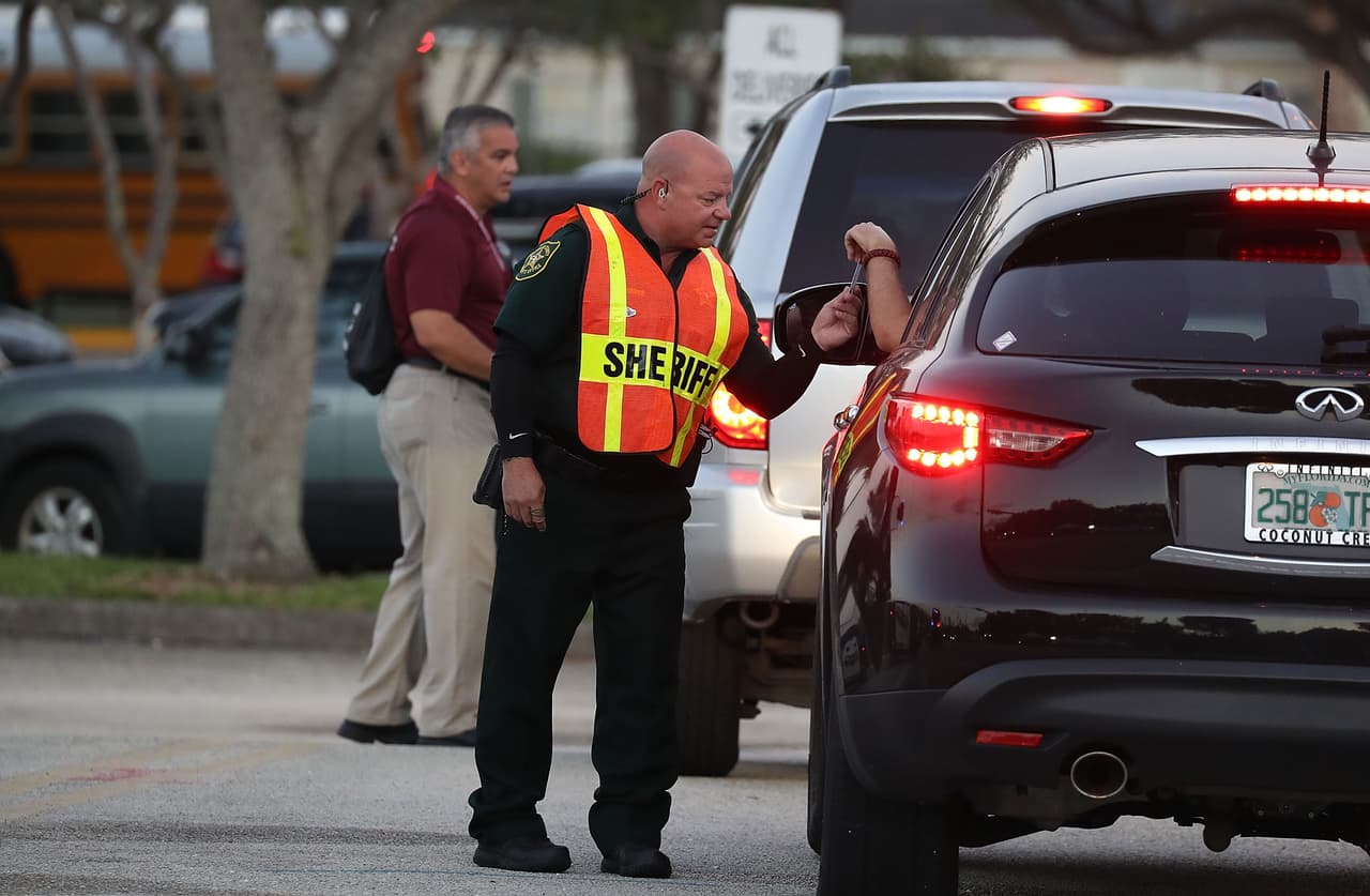 Las autoridades en todo el estado de Florida están en este momento en alerta para evitar que se incrementen los casos de estos ataques masivos.