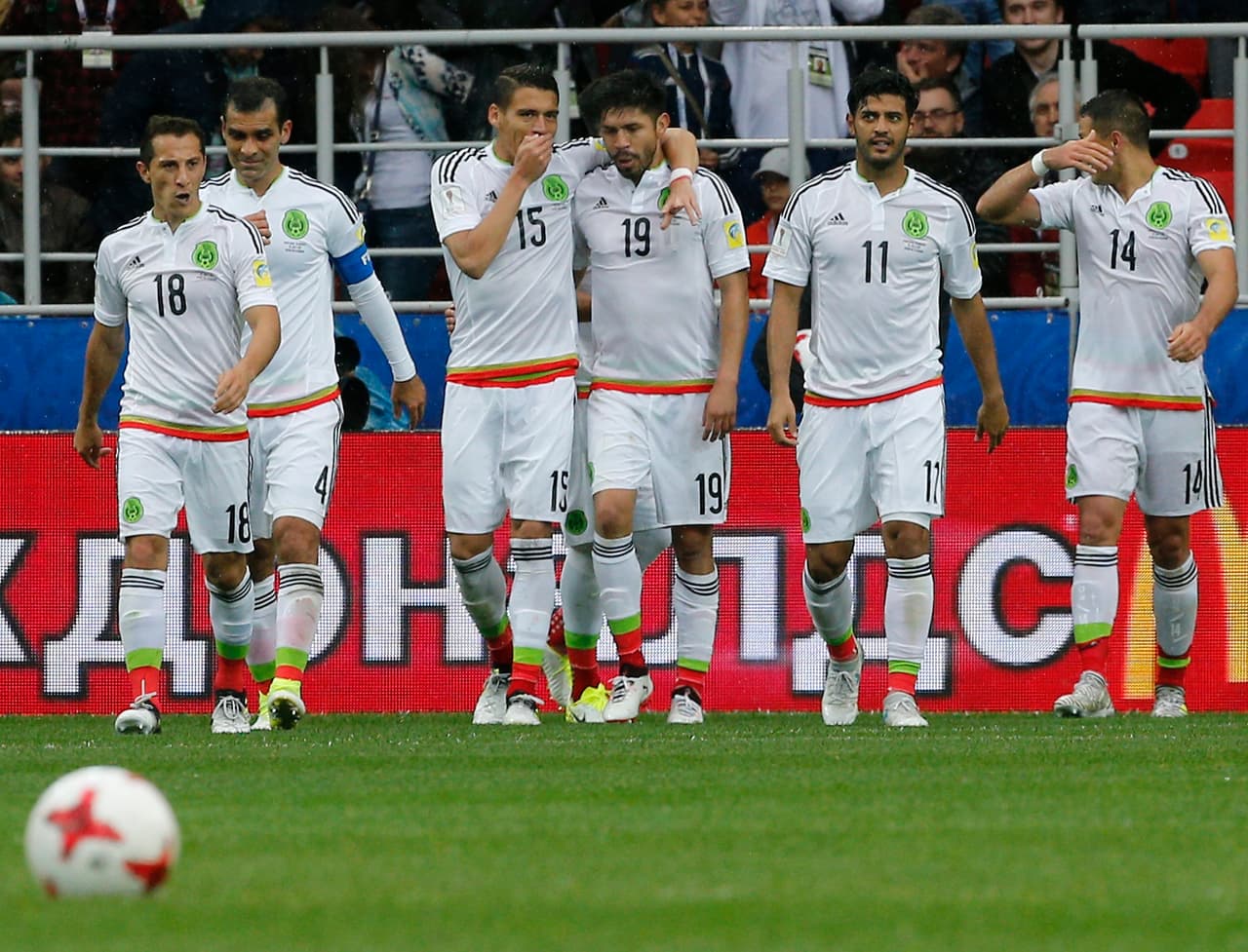 Los mexicanos veían cómo se acercaba la victoria ante un rival de mucho peso.