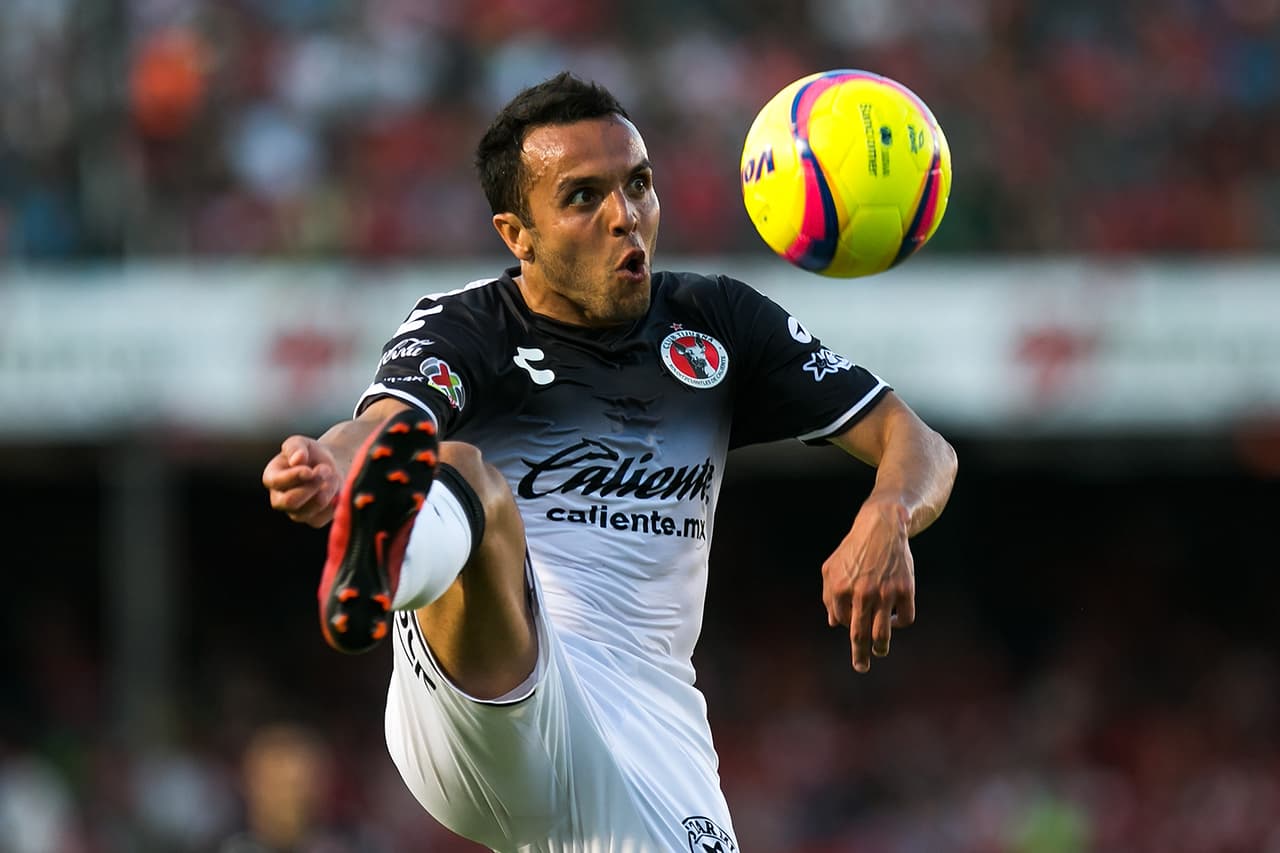 <b>Omar Mendoza</b>: termina préstamo, deja de pertenecer a Cruz Azul, pasa a Tijuana definitivamente.