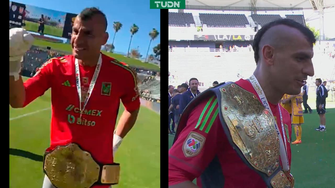 Gignac regala su Balón de Oro a joven futbolista con discapacidad motriz